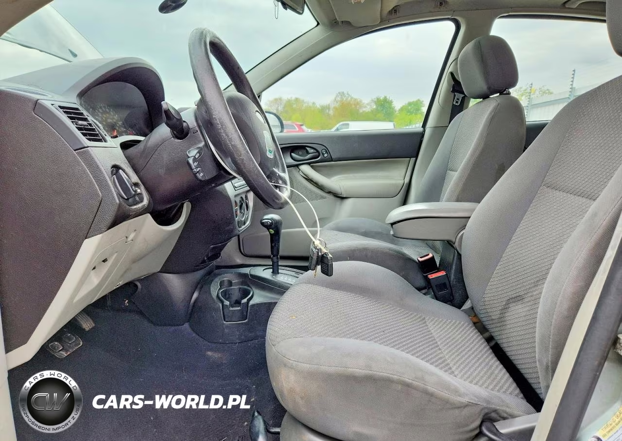 2005 Ford Focus VIN:3FAFP37N85R118173 - 7