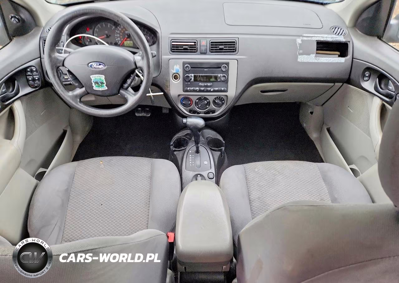 2005 Ford Focus VIN:3FAFP37N85R118173 - 8