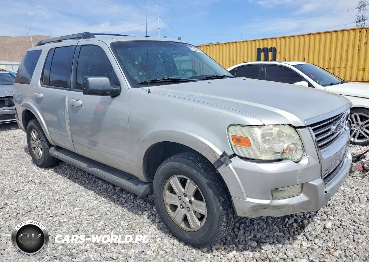 2009 Ford Explorer Xlt VIN:1FMEU73E39UA11019 - 4