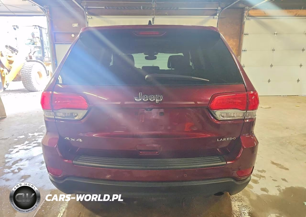 2018 Jeep Grand Cherokee Laredo VIN:1C4RJFAG2JC184893 - 6