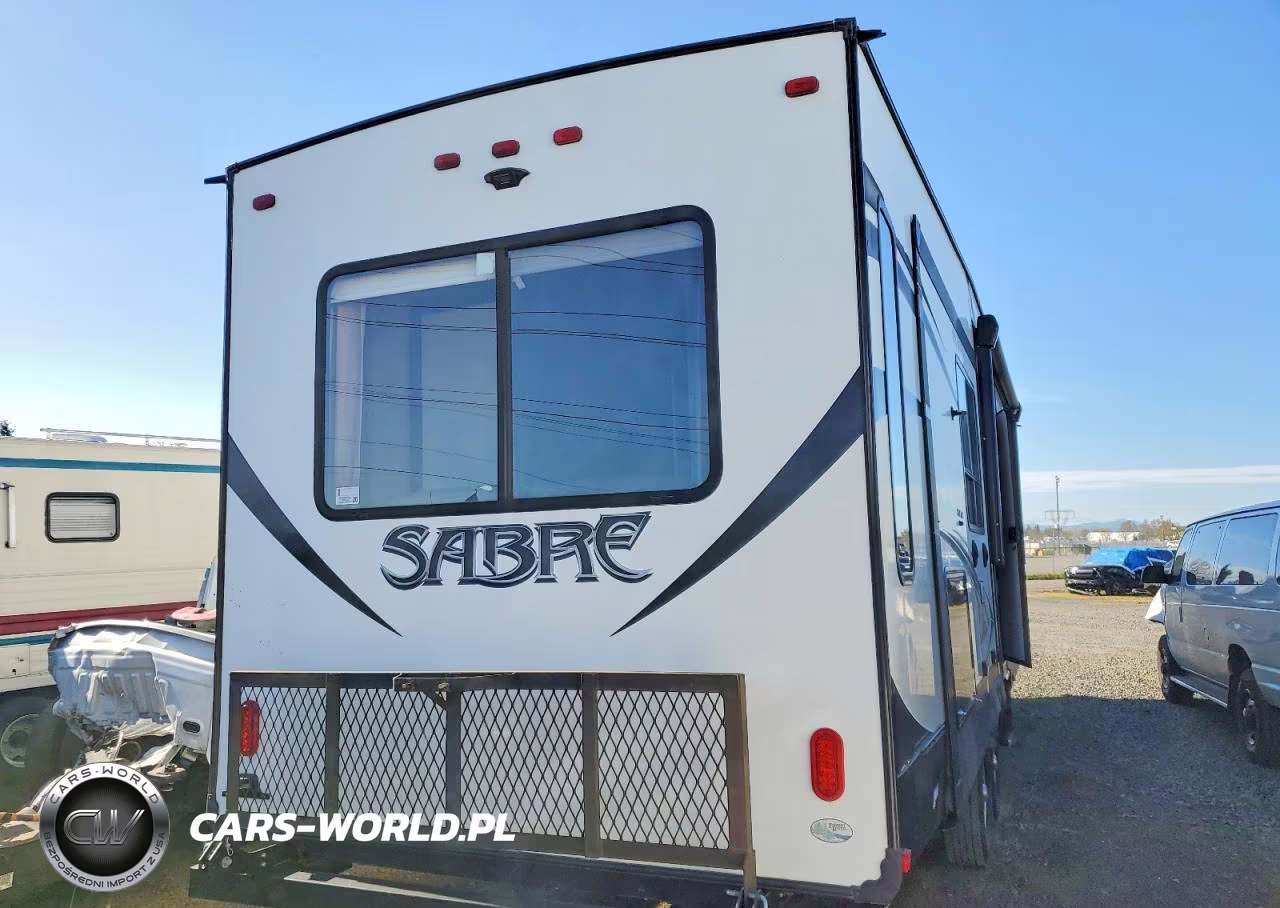 2017 Forest River Sabre Camper VIN:4X4FSRF24H3012125 - 4