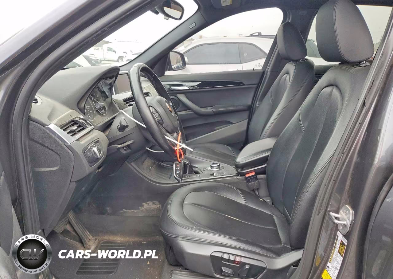 2017 BMW X1 xDrive28I VIN:WBXHT3C36H5F84264 - 7