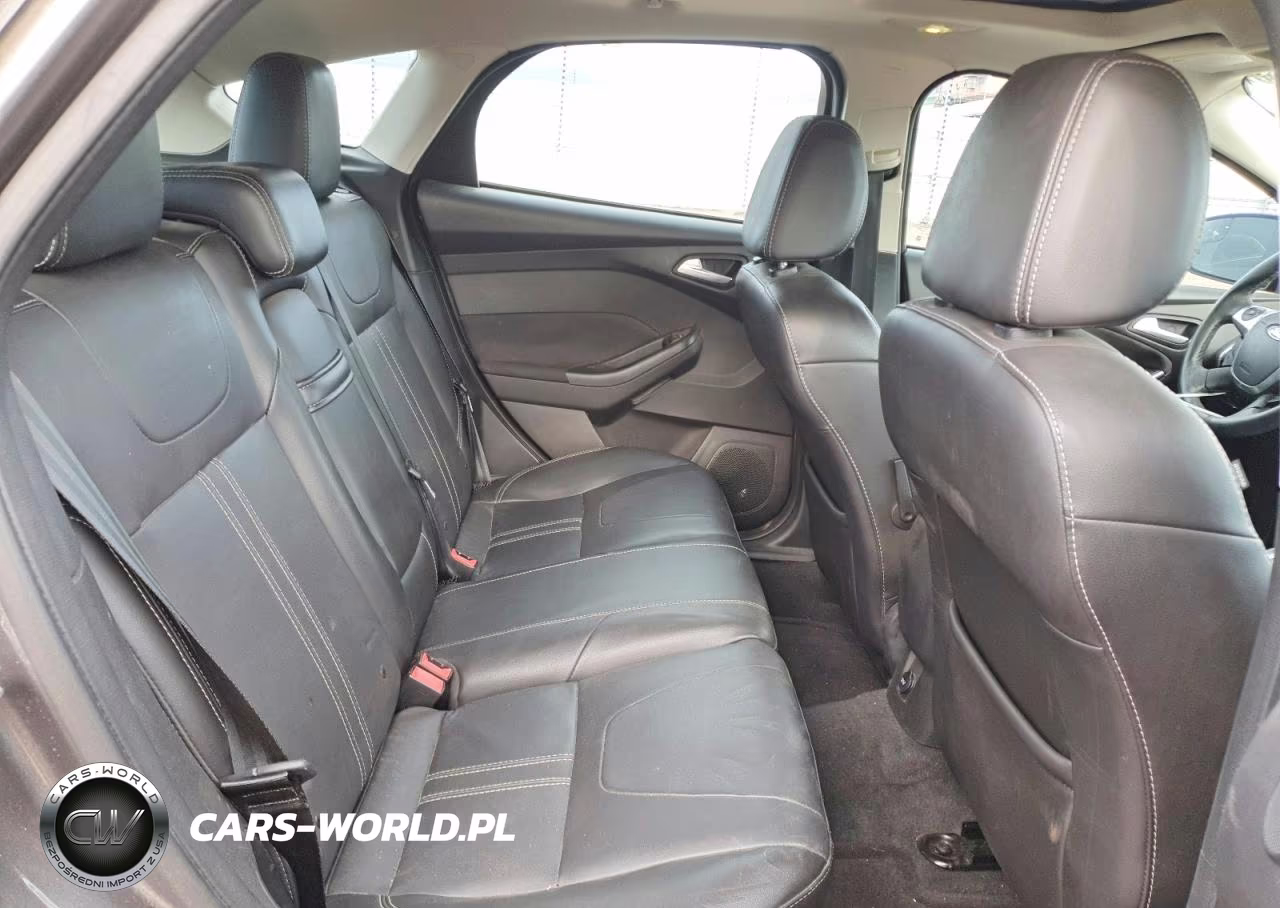 2013 Ford Focus Titanium VIN:1FADP3N24DL161258 - 10
