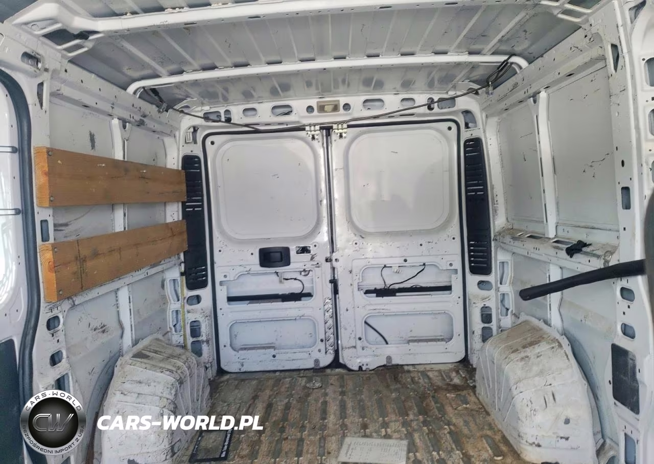 2020 Ram Promaster 2500 2500 Standard VIN:3C6TRVVG7LE110648 - 10