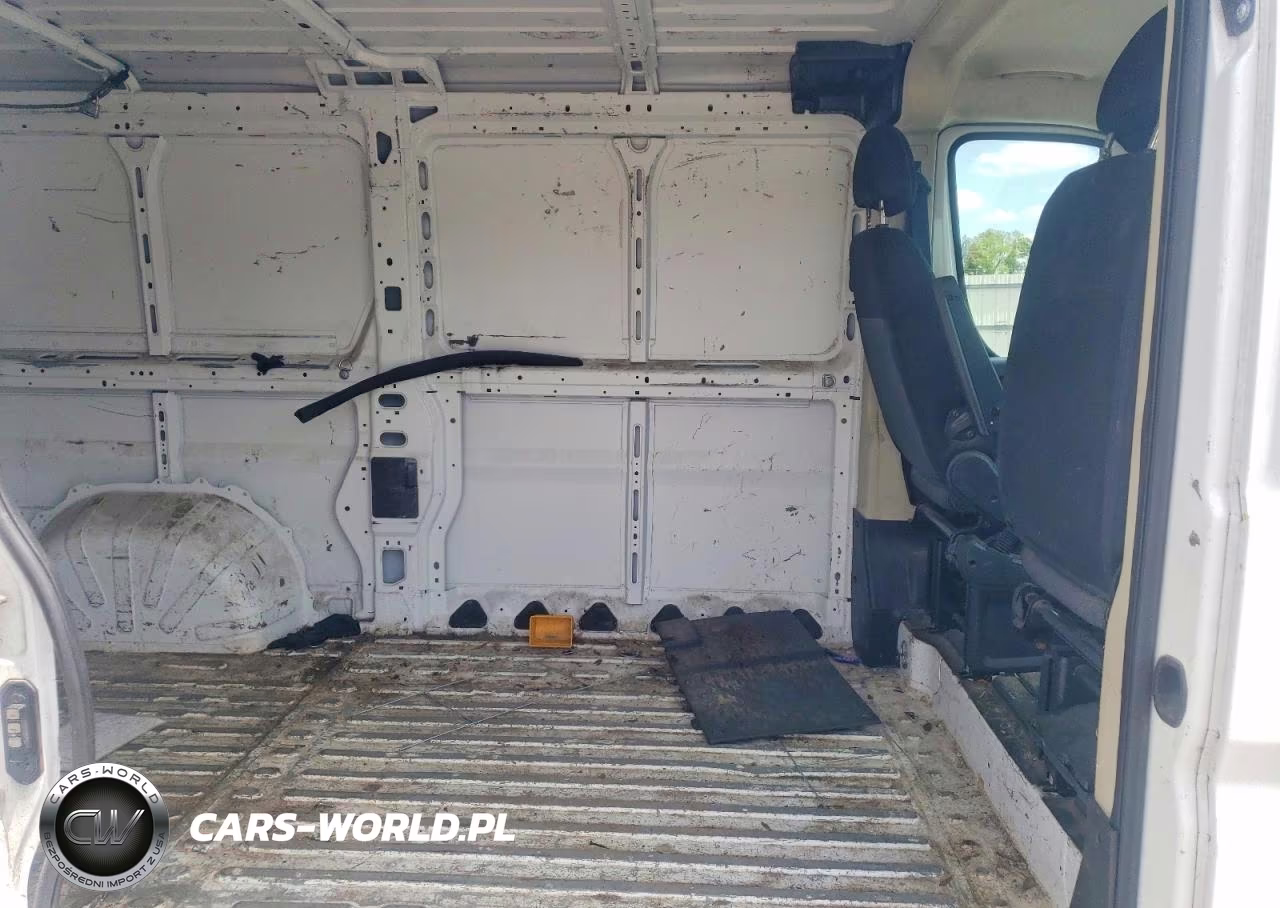 2020 Ram Promaster 2500 2500 Standard VIN:3C6TRVVG7LE110648 - 11