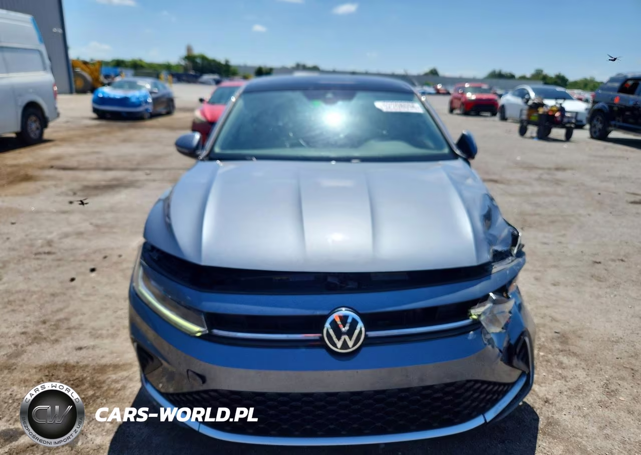 2025 Volkswagen Jetta Sel VIN:3VWGX7BU6SM045492 - 5
