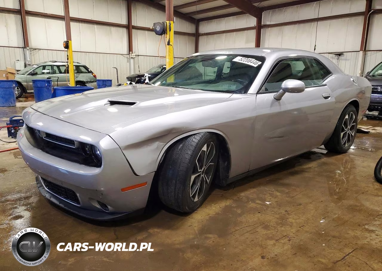 2017 Dodge Challenger Sxt