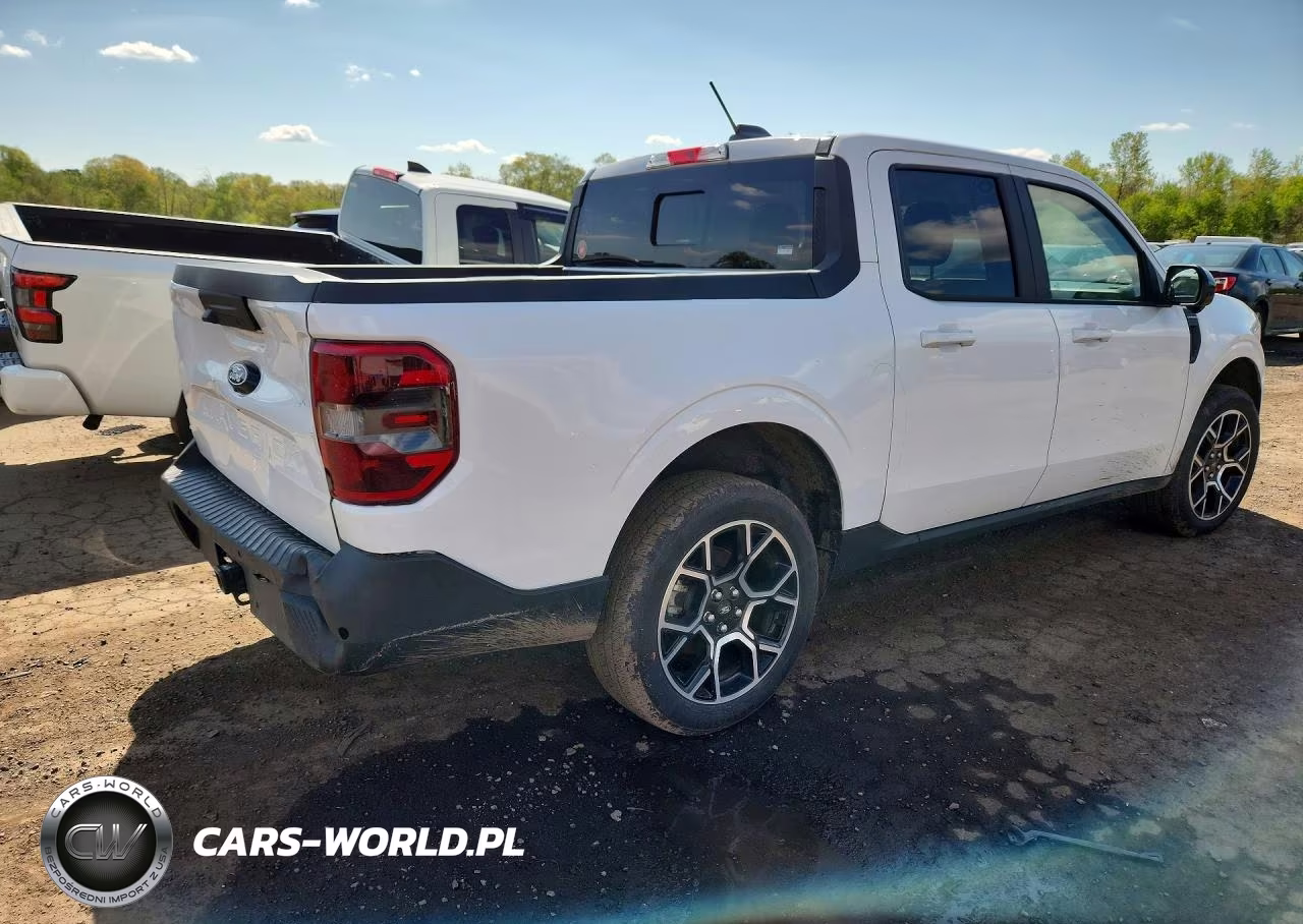 2025 Ford Maverick Lariat VIN:3FTTW8S30SRA67623 - 3