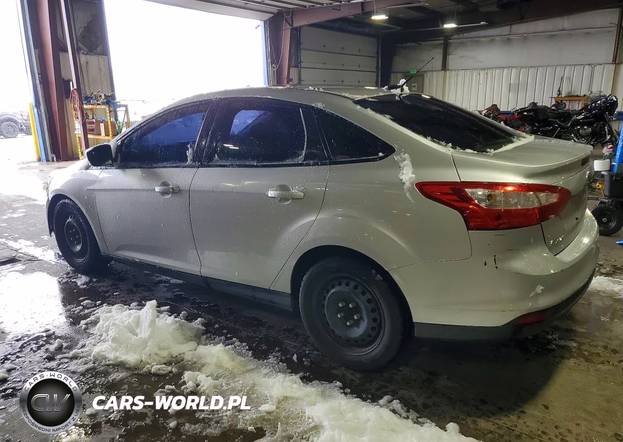 2012 Ford Focus Se VIN:1FAHP3F22CL141332 - 2