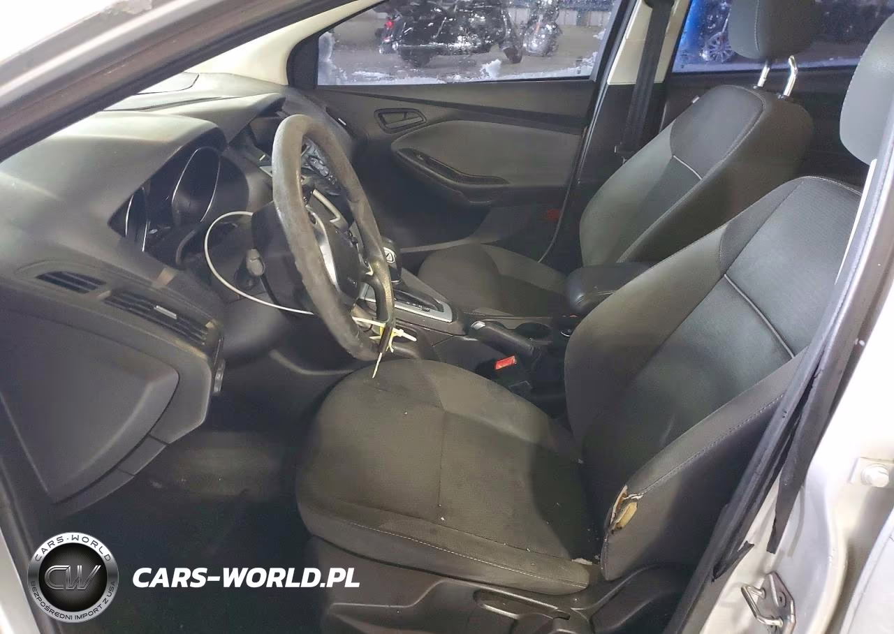 2012 Ford Focus Se VIN:1FAHP3F22CL141332 - 7
