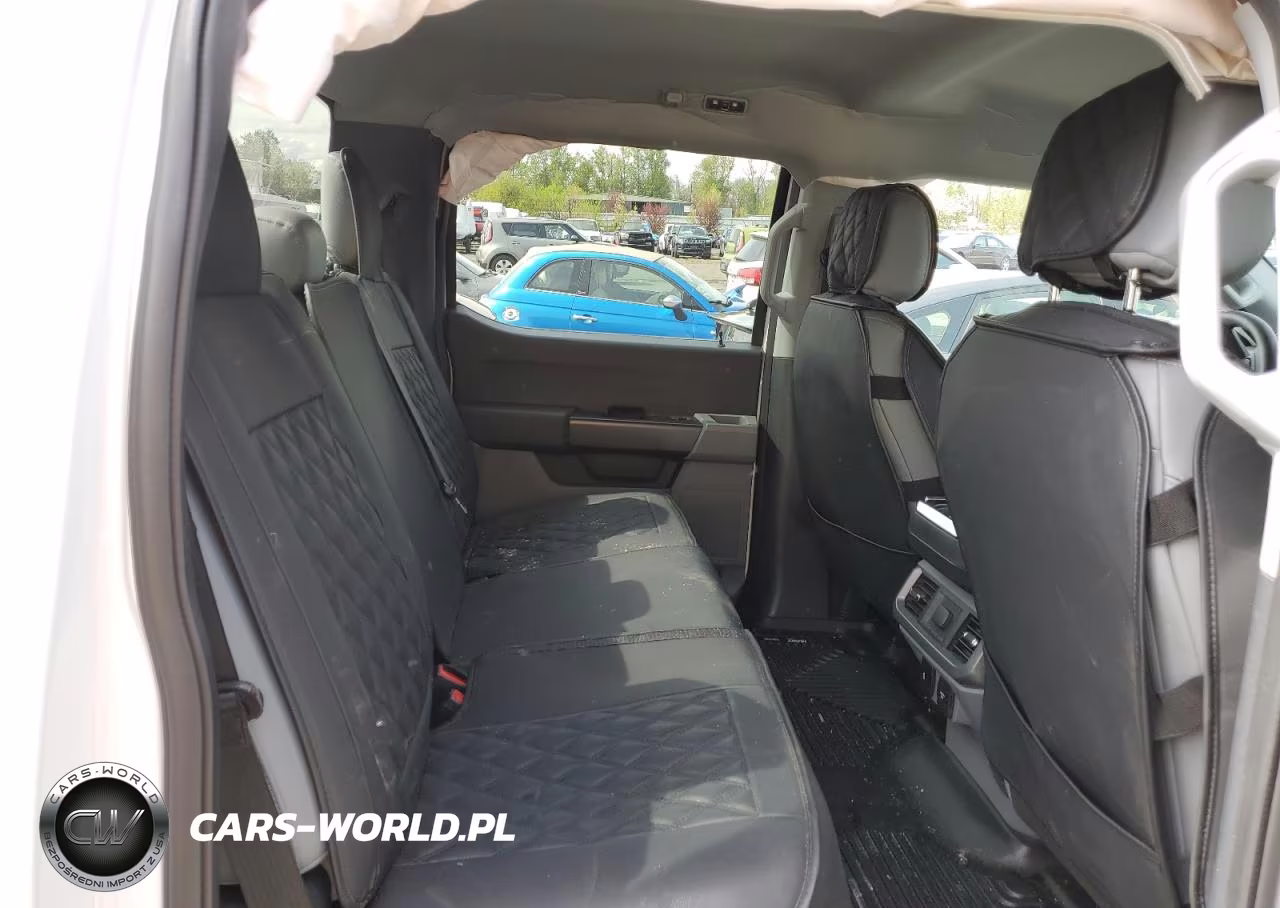 2022 Ford F150 Lightning Pro VIN:1FTVW1EL9NWG00162 - 10