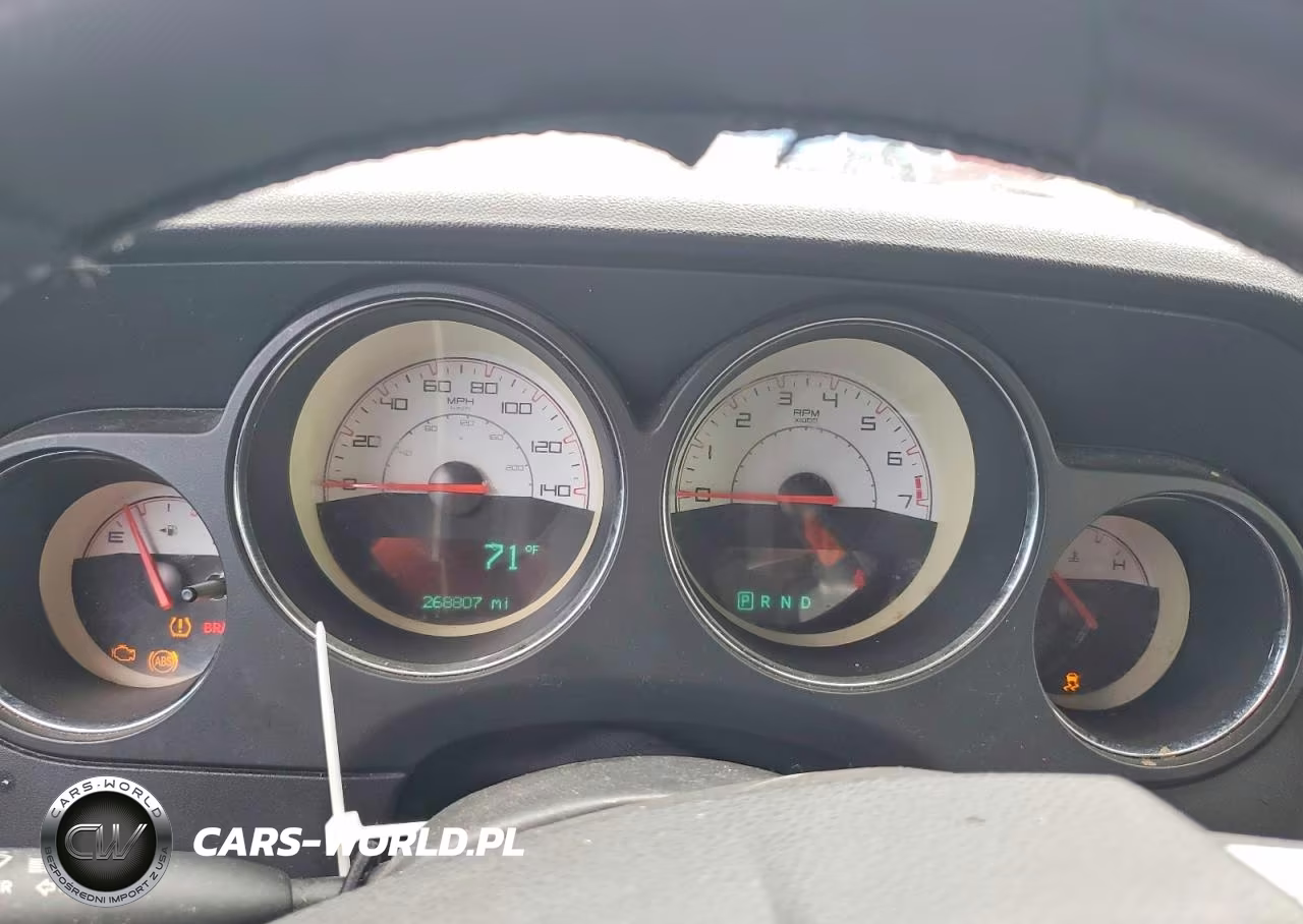 2014 Dodge Challenger Sxt VIN:2C3CDYAG6EH238521 - 9