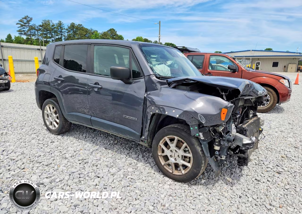 2023 Jeep Renegade Latitude VIN:ZACNJDB18PPP29445 - 4