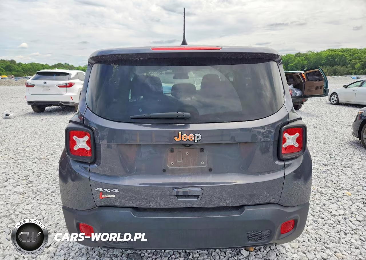 2023 Jeep Renegade Latitude VIN:ZACNJDB18PPP29445 - 6
