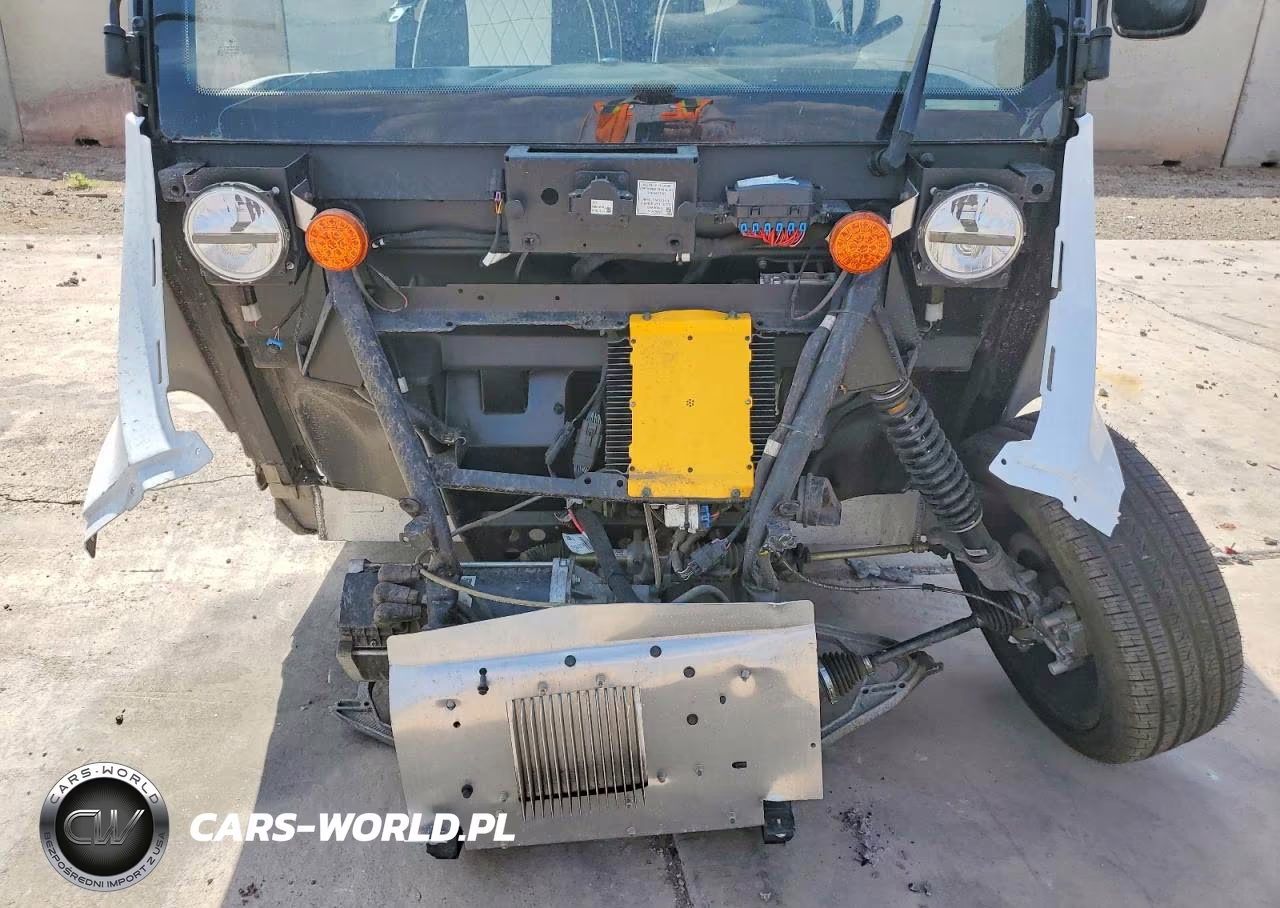 2019 Polaris Golf Cart VIN:52CG6AGA8K5020045 - 9