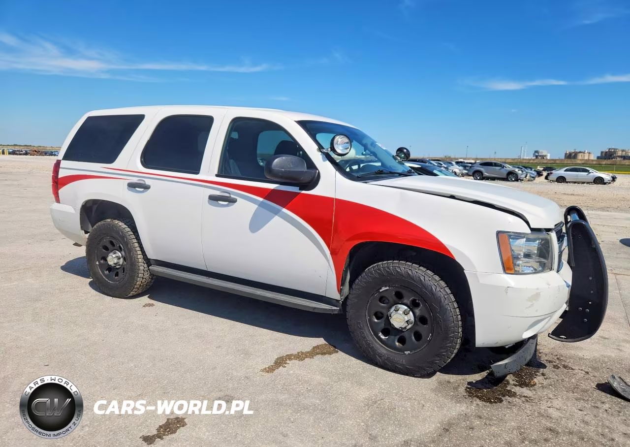 2012 Chevrolet Tahoe Special VIN:1GNSK2E05CR304987 - 4