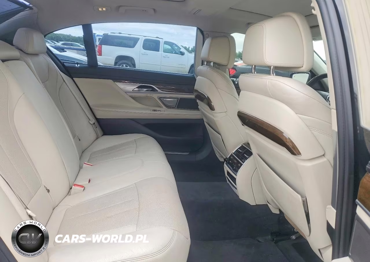 2016 BMW 740 I VIN:WBA7E2C50GG714437 - 10