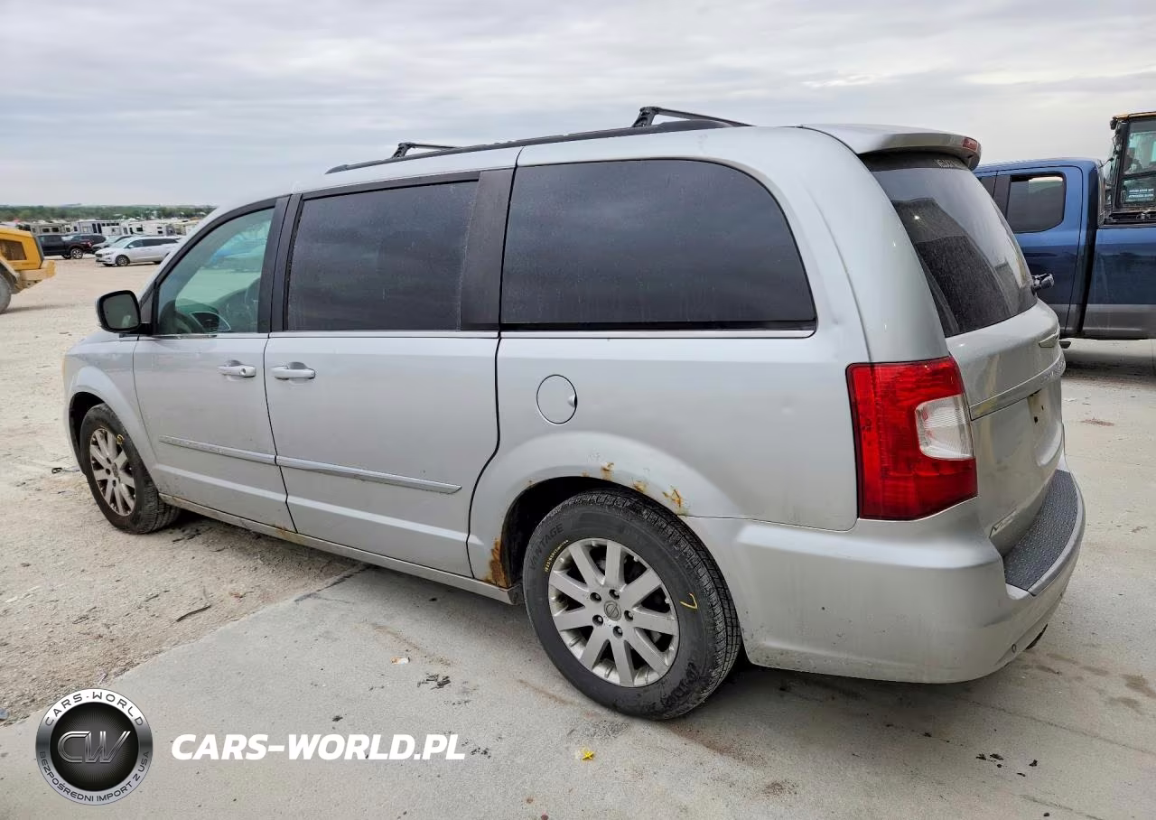2011 Chrysler Town & Country Touring L VIN:2A4RR8DG4BR734002 - 2
