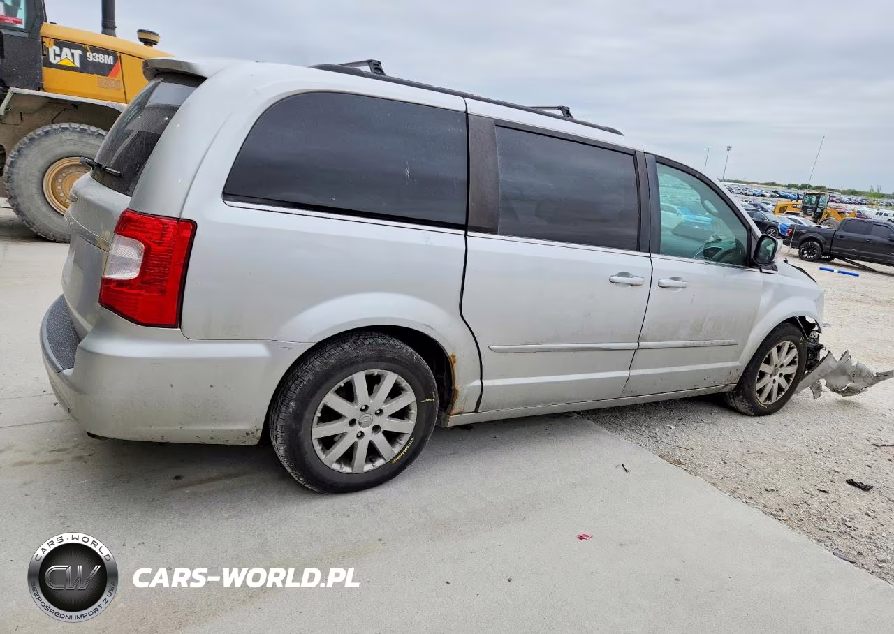 2011 Chrysler Town & Country Touring L VIN:2A4RR8DG4BR734002 - 3