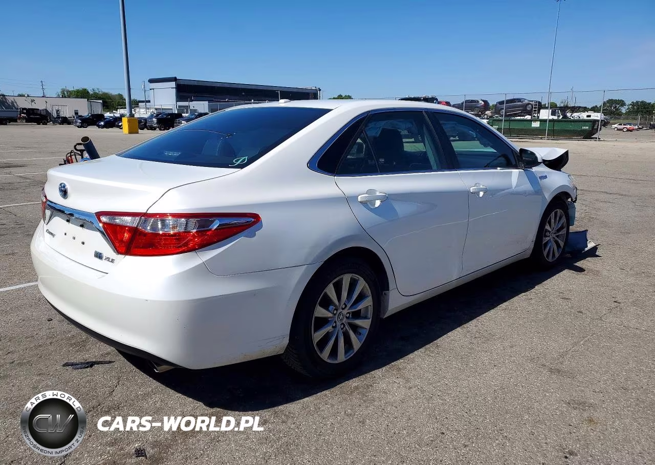 2015 Toyota Camry Hybrid Xle VIN:4T1BD1FK8FU147823 - 3