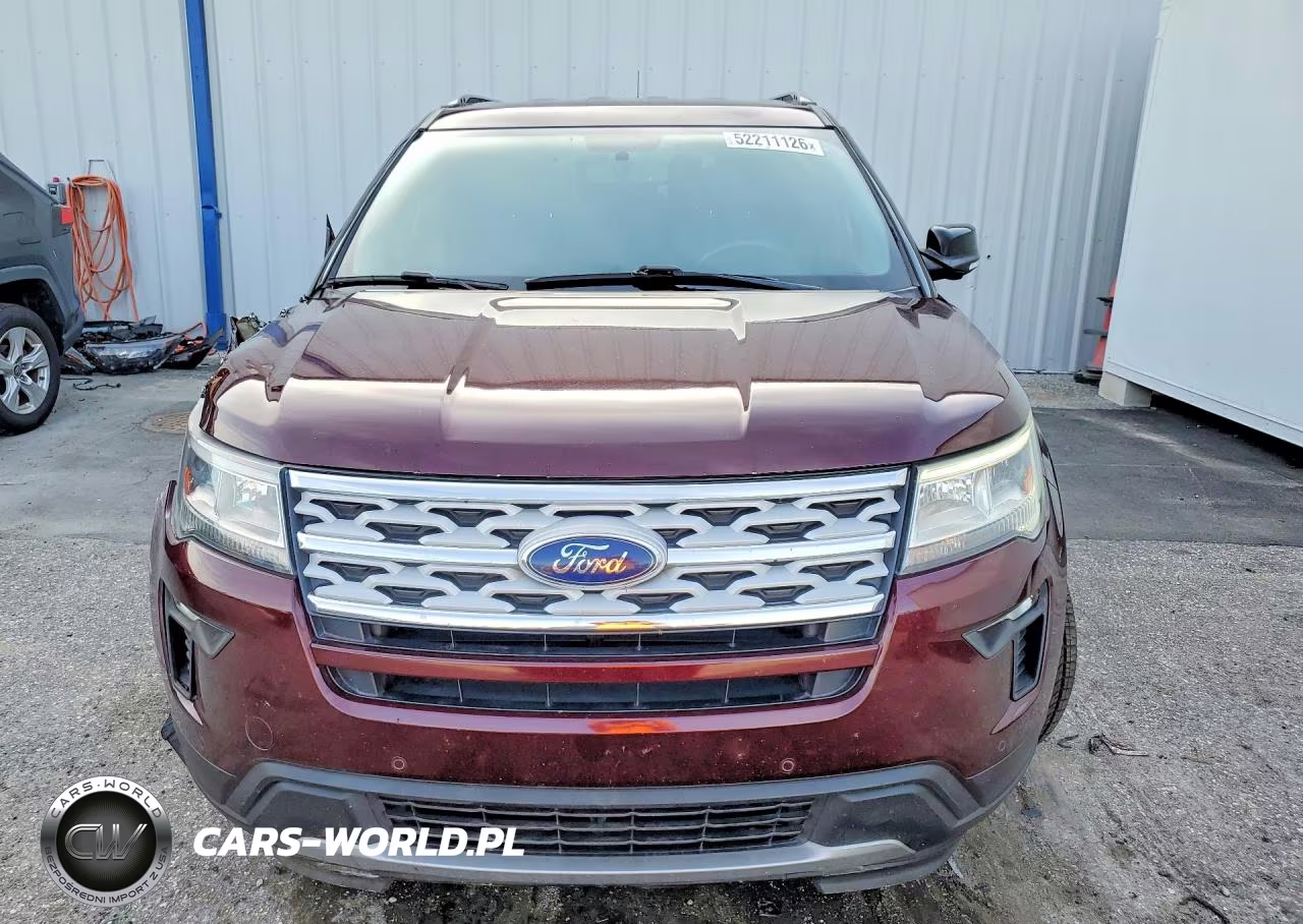 2018 Ford Explorer Xlt VIN:1FM5K8DH0JGC65827 - 5