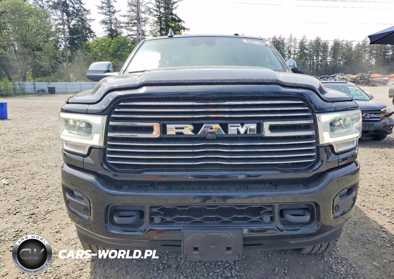 2019 Ram 2500 Laramie VIN:3C6UR5FL7KG535256 - 5