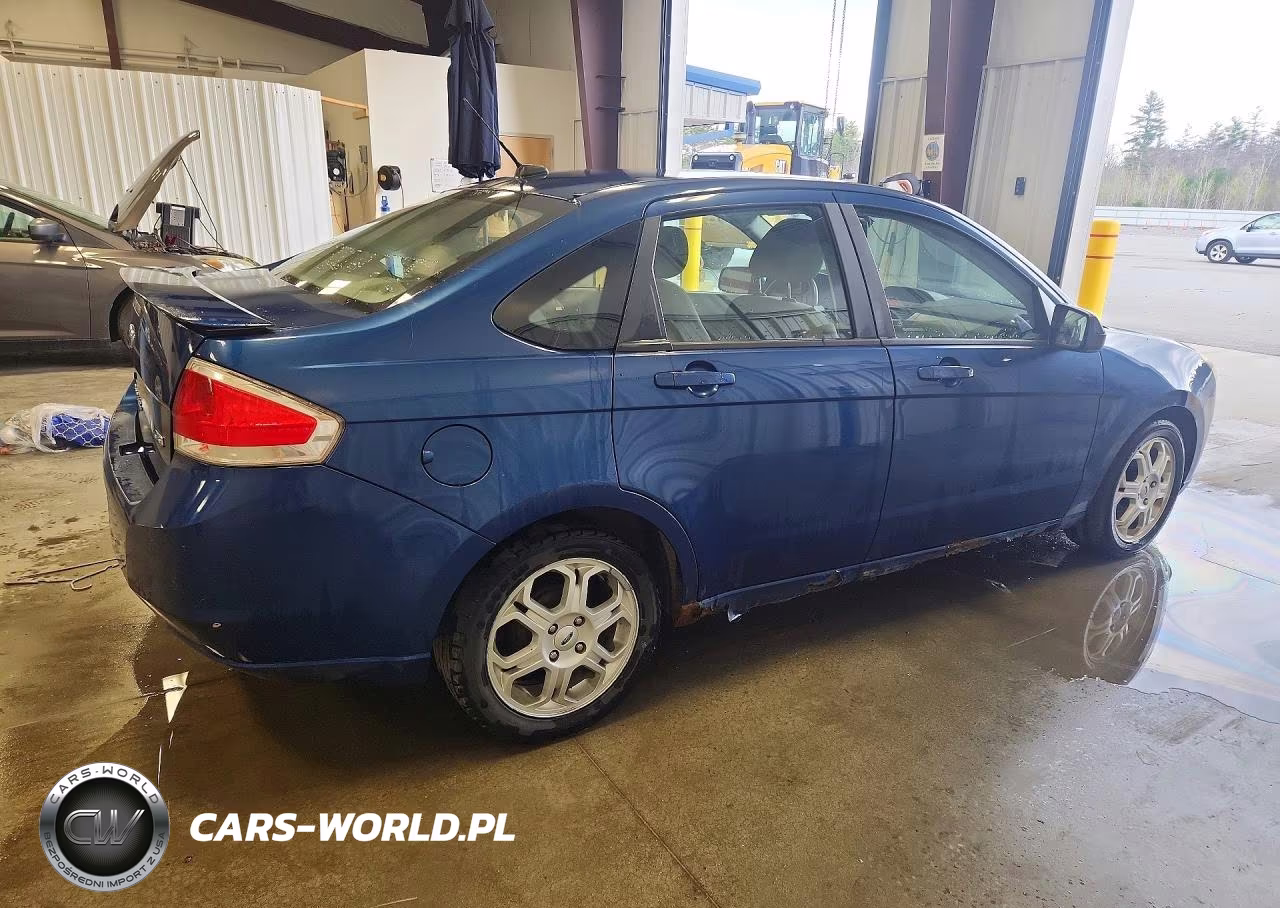 2009 Ford Focus Ses VIN:1FAHP36NX9W223133 - 3