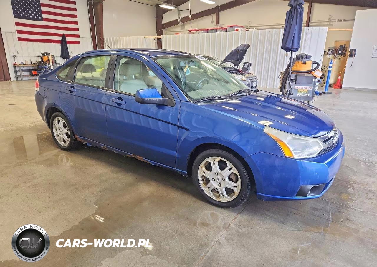 2009 Ford Focus Ses VIN:1FAHP36NX9W223133 - 4