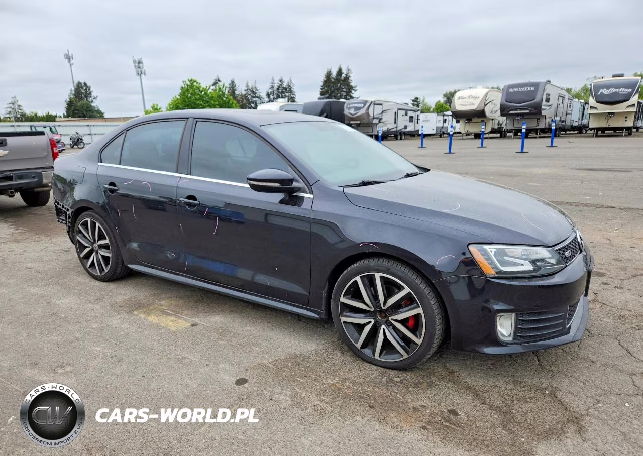 2013 Volkswagen Jetta Gli VIN:3VW467AJ1DM361558 - 4