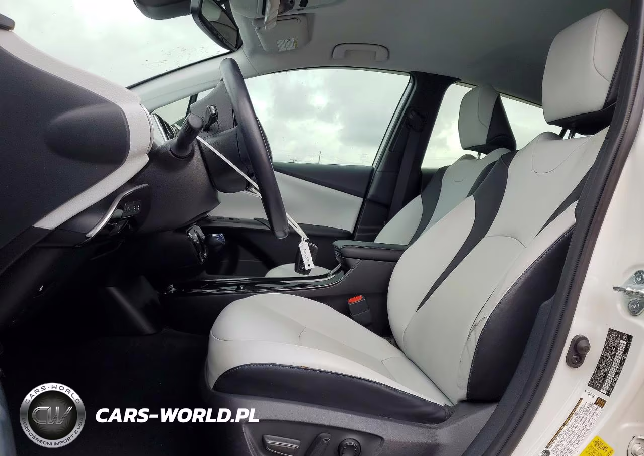 2019 Toyota Prius Xle VIN:JTDKARFU5K3075119 - 7