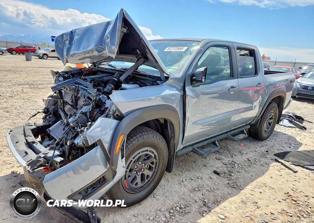 2025 Nissan Frontier Pro-4X