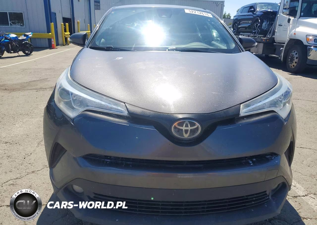 2018 Toyota C-Hr Xle Premium VIN:NMTKHMBX8JR059958 - 5