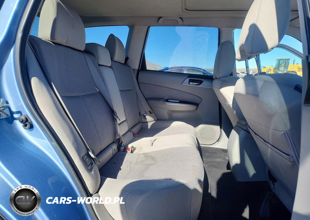 2011 Subaru Forester 2.5X Premium VIN:JF2SHADCXBH757697 - 10