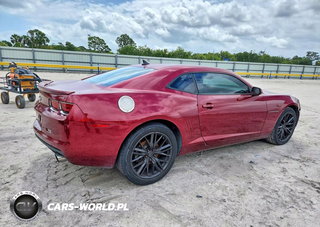 2010 Chevrolet Camaro Lt VIN:2G1FC1EV0A9210352 - 3