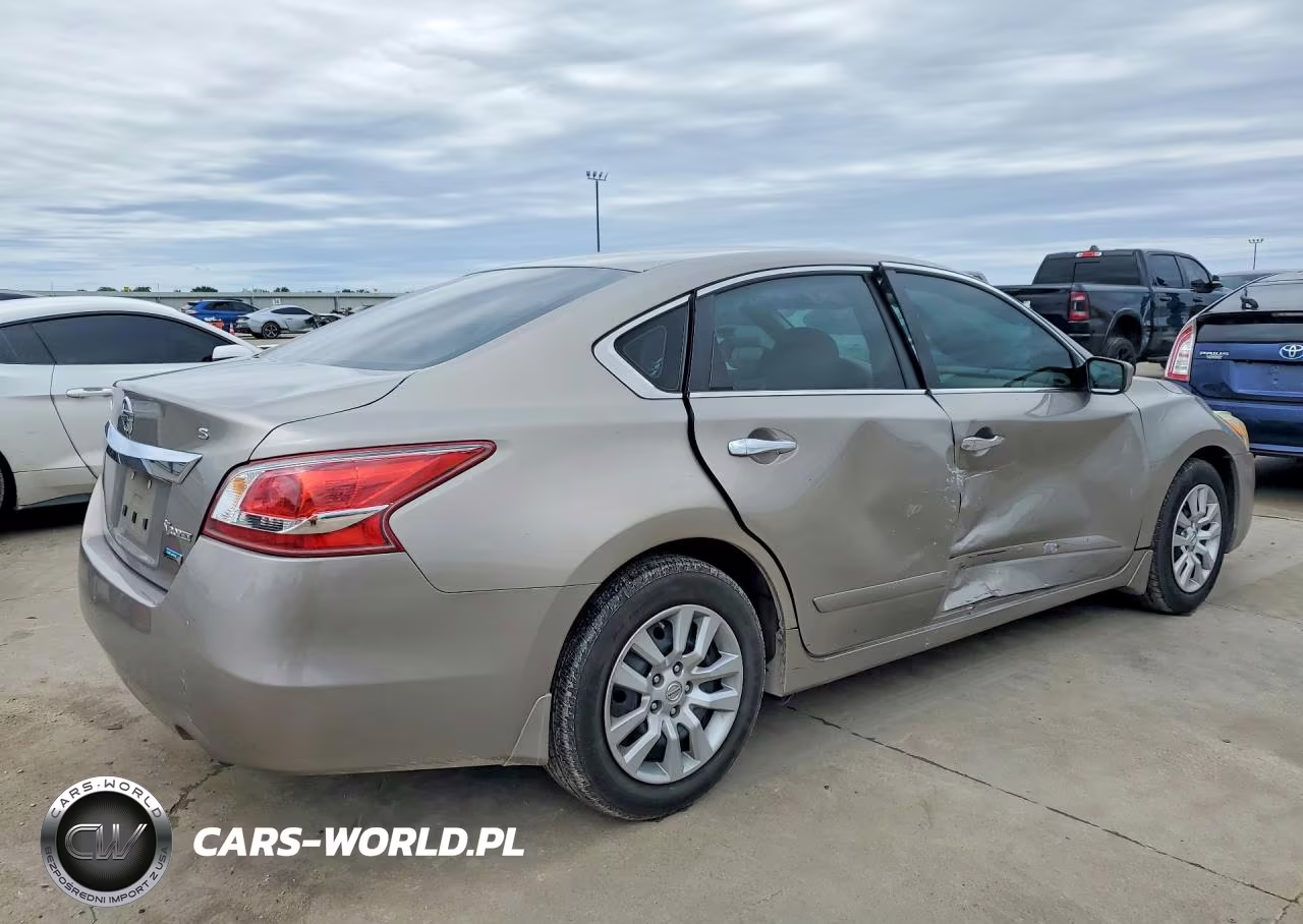 2013 Nissan Altima 2.5 VIN:1N4AL3AP3DC921048 - 3