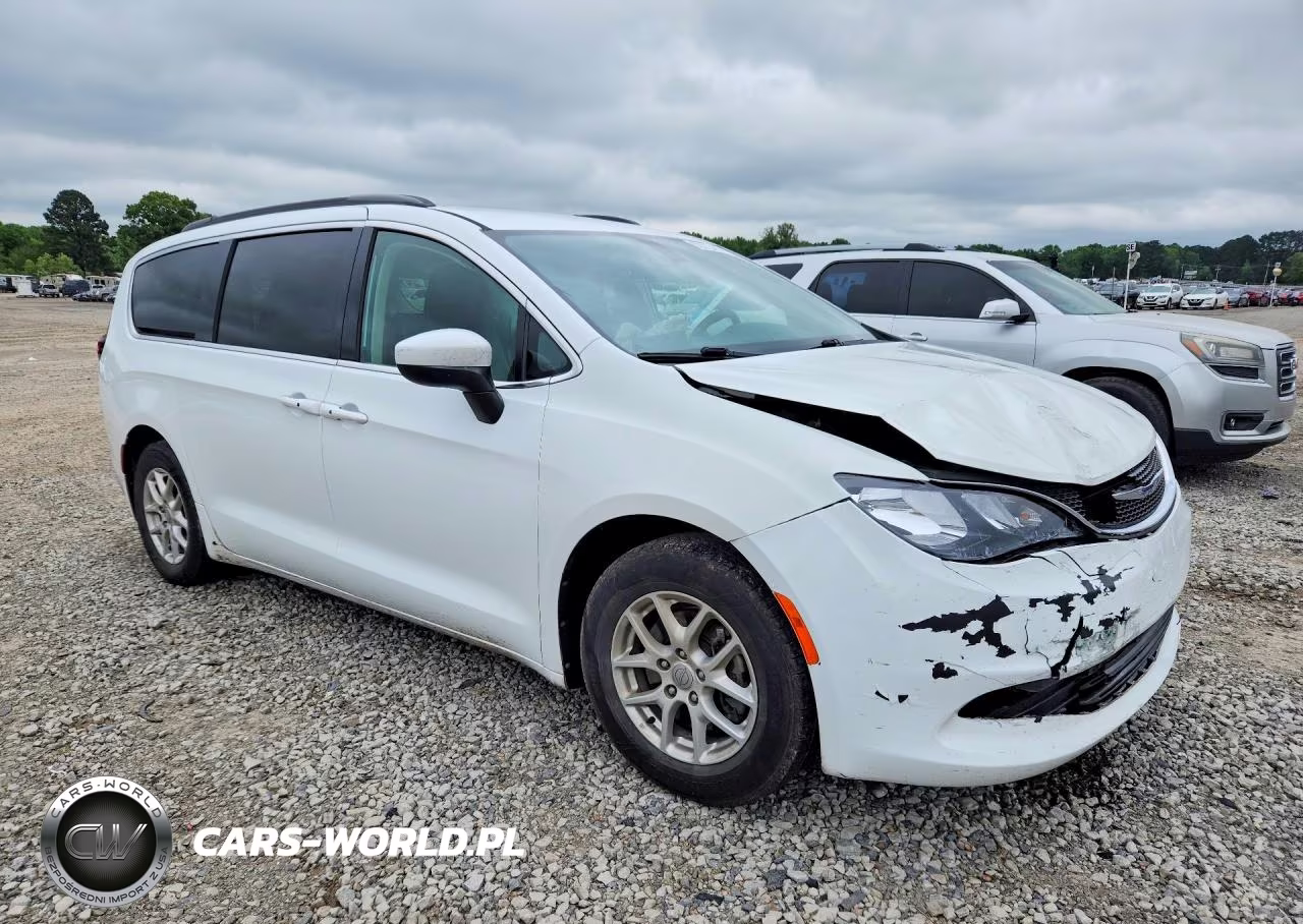 2020 Chrysler Voyager Lxi VIN:2C4RC1DG6LR266239 - 4