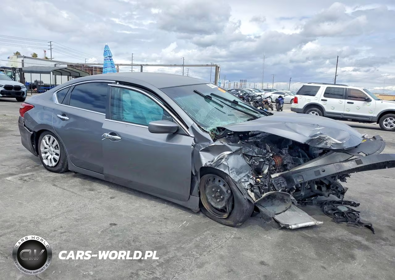 2018 Nissan Altima 2.5 S VIN:1N4AL3APXJC172566 - 4