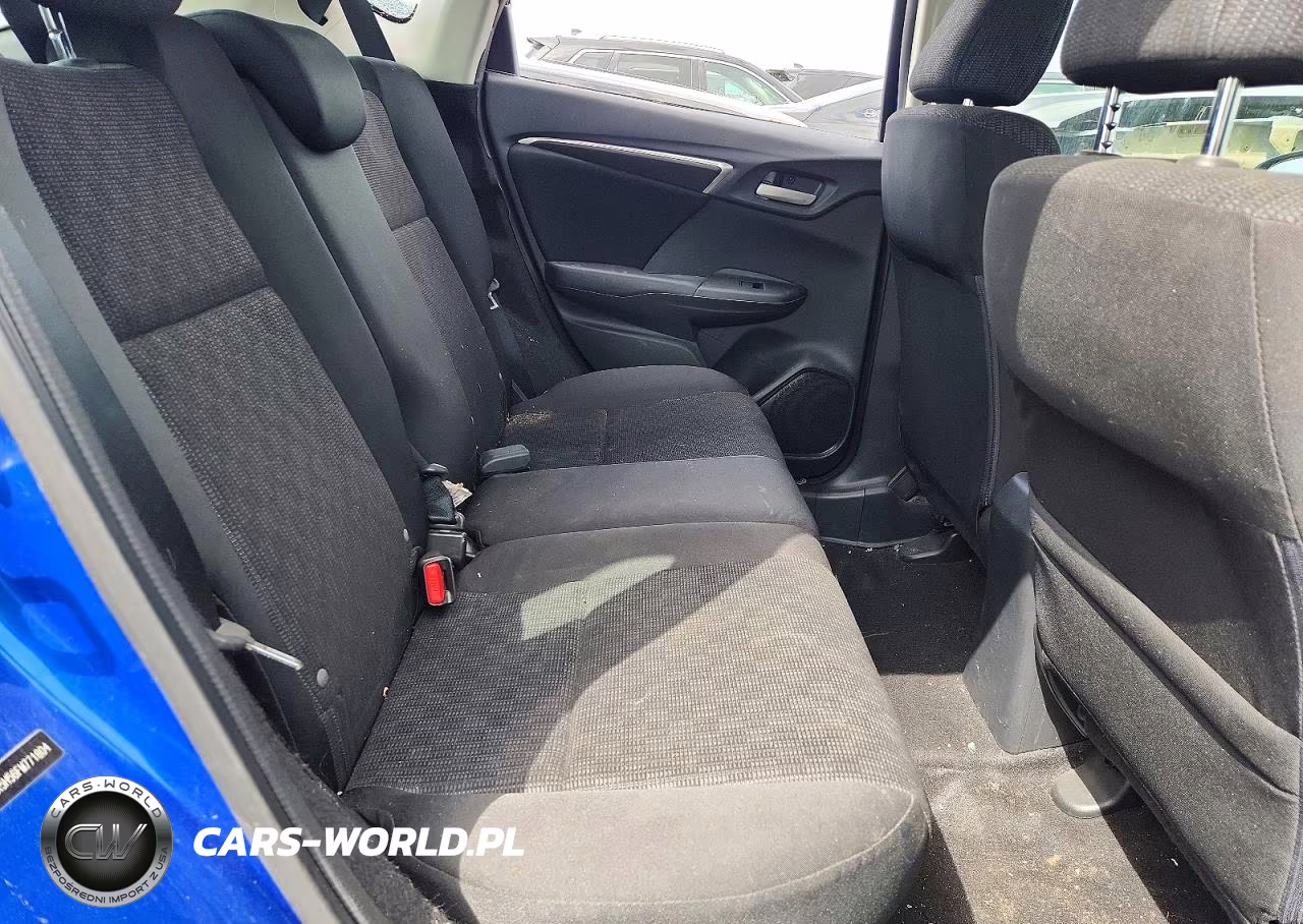 2015 Honda Fit Lx VIN:3HGGK5H56FM771804 - 10