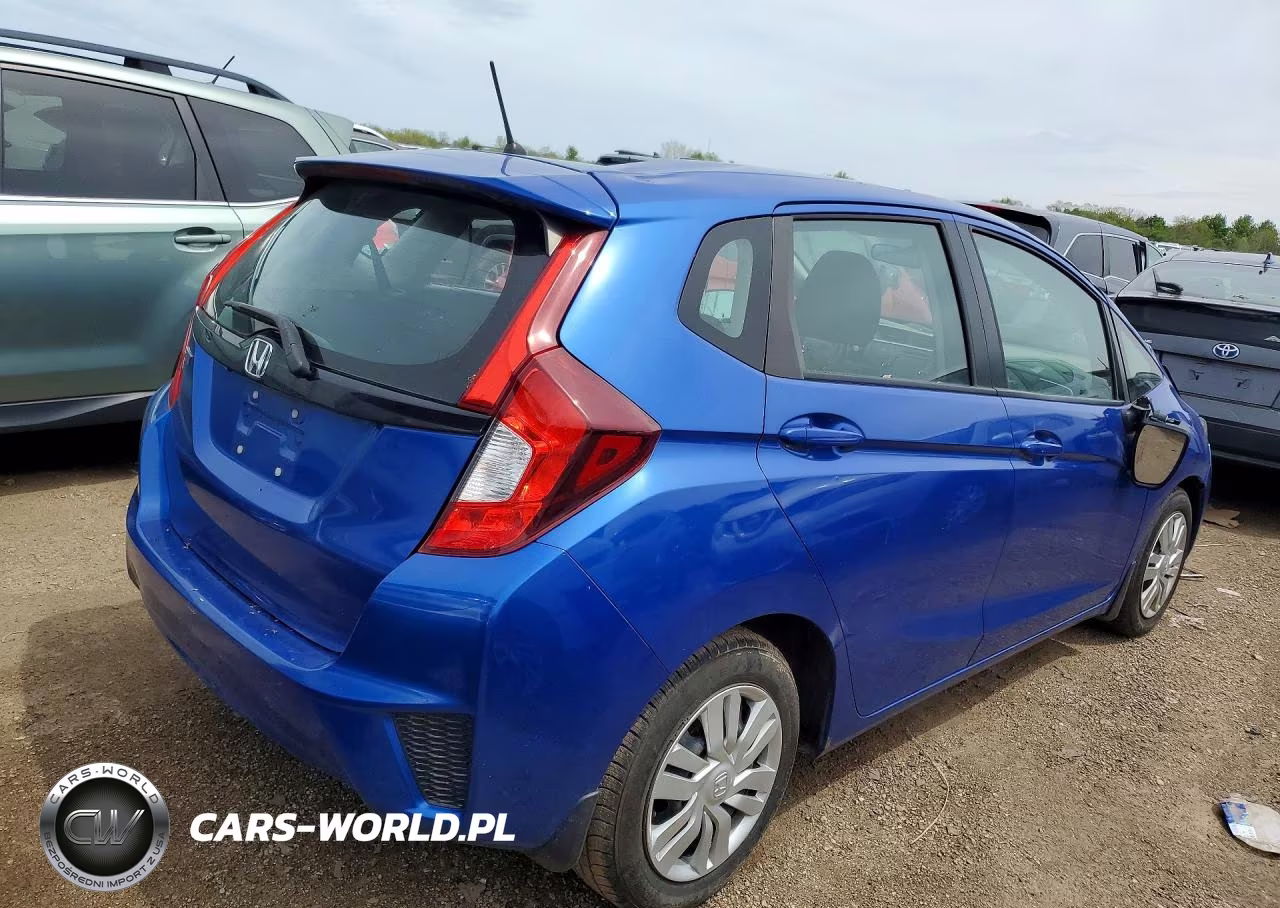 2015 Honda Fit Lx VIN:3HGGK5H56FM771804 - 3