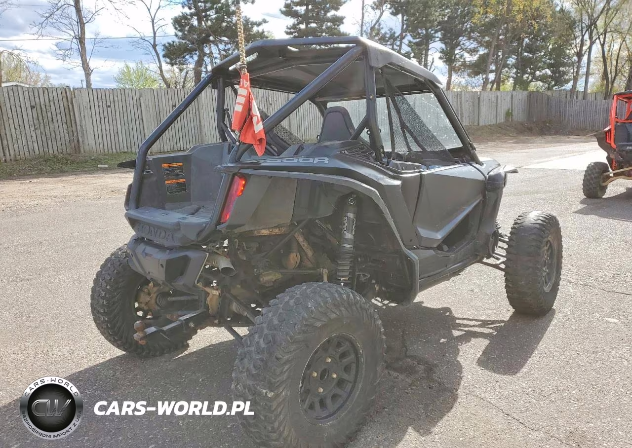 2023 Honda Sxs1000 VIN:1HFVE05K8P4400527 - 4