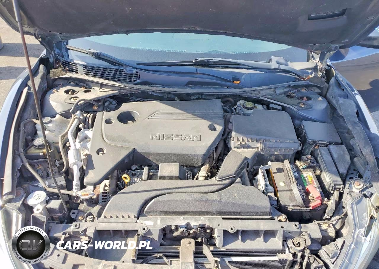 2018 Nissan Altima 2.5 S VIN:1N4AL3APXJC220213 - 11