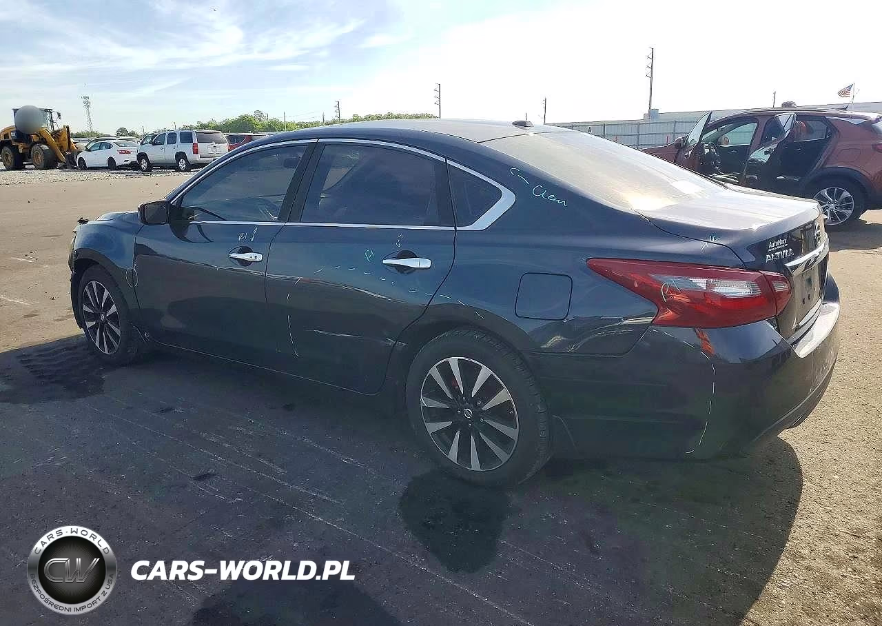 2018 Nissan Altima 2.5 S VIN:1N4AL3APXJC220213 - 2
