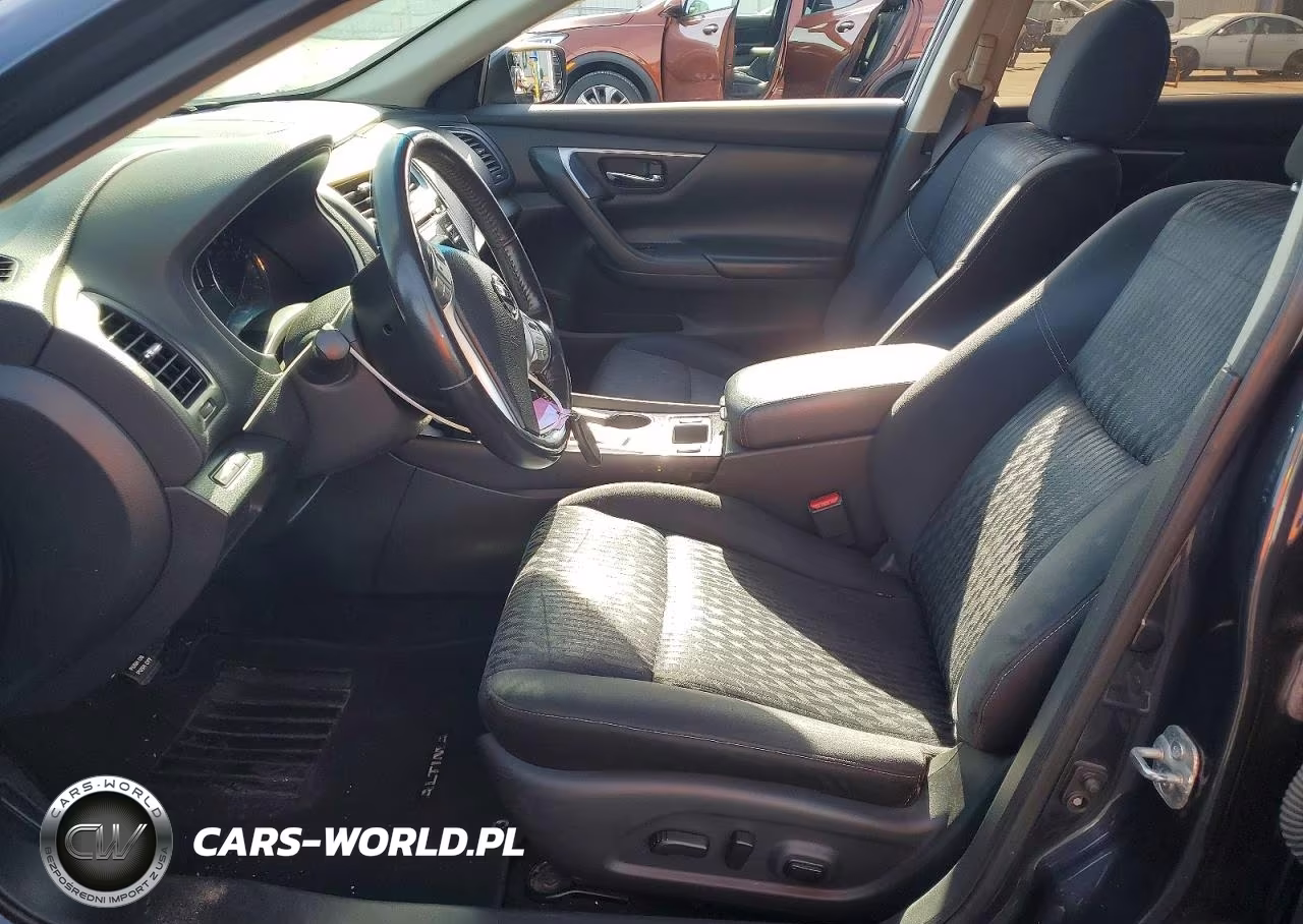 2018 Nissan Altima 2.5 S VIN:1N4AL3APXJC220213 - 7