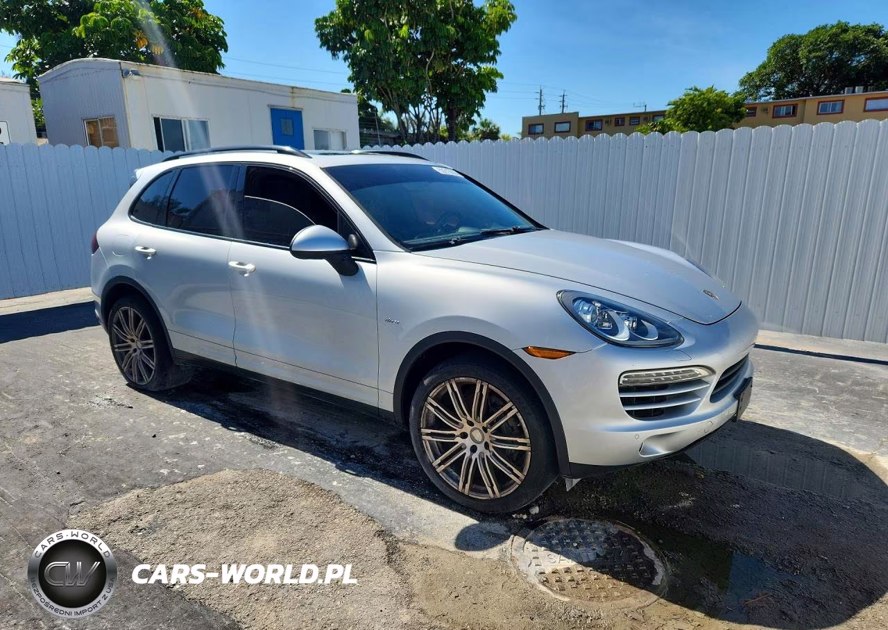 2013 Porsche Cayenne VIN:WP1AF2A24DLA25890 - 4
