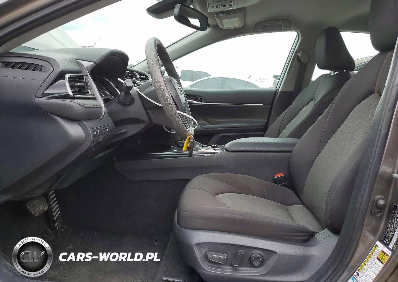 2020 Toyota Camry Le VIN:4T1L11BK7LU003470 - 7