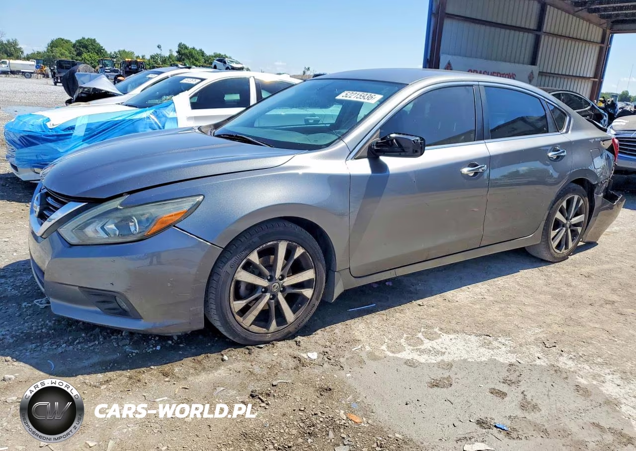 2017 Nissan Altima 2.5 Sr – zdjęcie 1 z 12