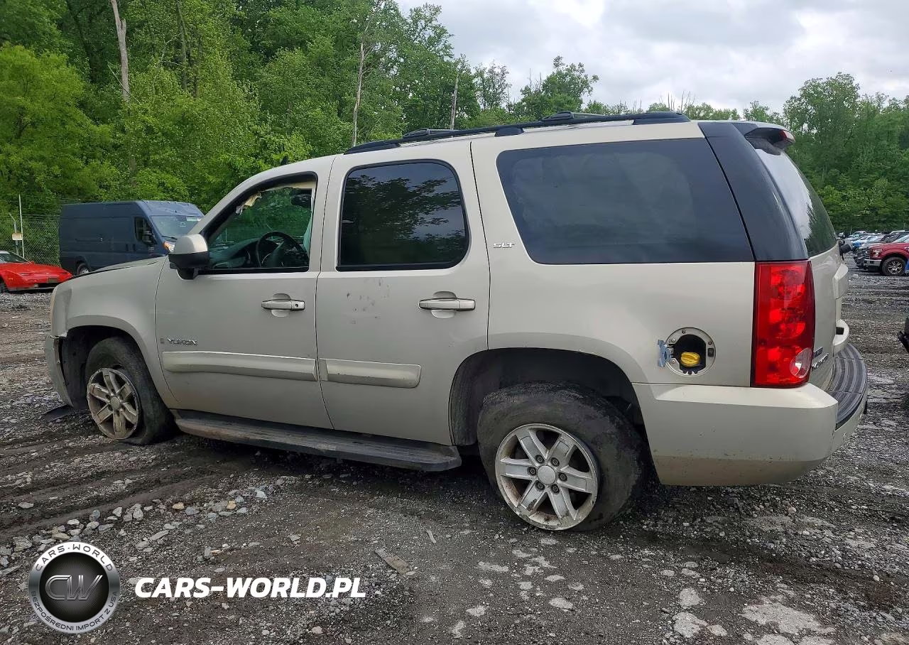 2008 GMC Yukon VIN:1GKFK130X8R139022 - 2