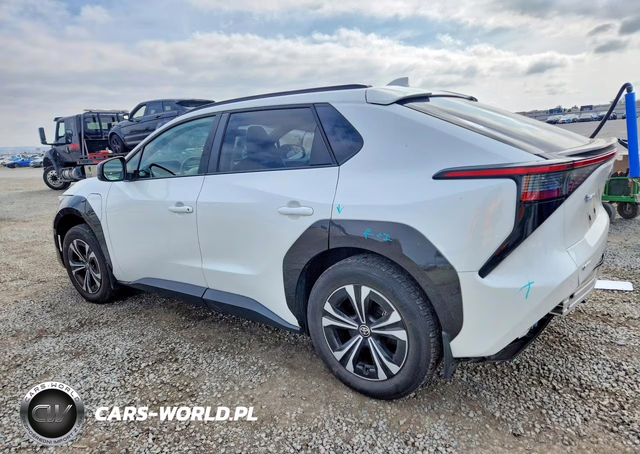 2024 Toyota Bz4X Xle VIN:JTMABACA1RA049465 - 2