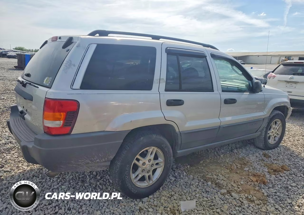 2002 Jeep Grand Cherokee Laredo VIN:1J4GW48S22C271860 - 3