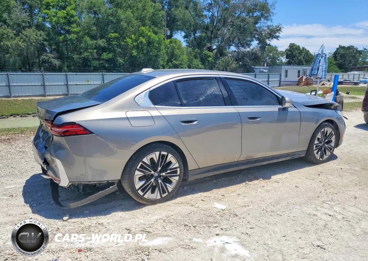 2024 BMW 530 I VIN:WBA43FJ07RCR75064 - 3